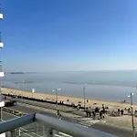 Appartement 3 Pieces - 5 Couchages, Idealement Situe Pres Plage, Centre La Baule - Fr-1-245-213