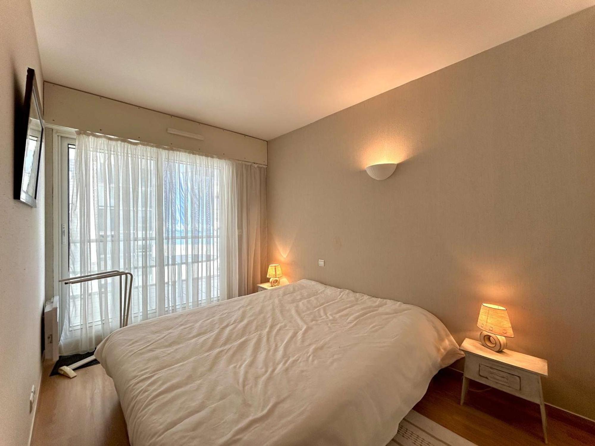 Appartement 3 Pieces - 5 Couchages, Idealement Situe Pres Plage, Centre - Fr-1-245-213